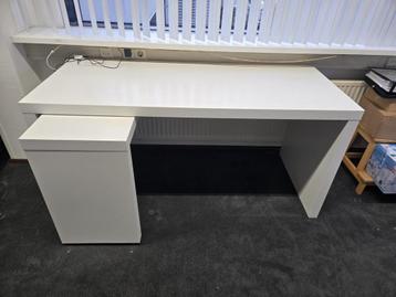 Ikea Malm Bureau - Wit - afbeelding 2