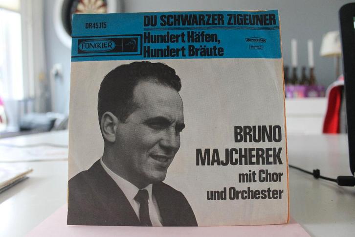 7" Single Bruno Majcherek - Die Schwarzer Zigeuner / Hundert, Cd's en Dvd's, Vinyl Singles, Gebruikt, Single, Pop, 7 inch, Ophalen of Verzenden