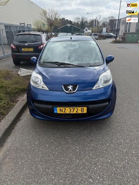 Peugeot 107 1.0-12V XS, Auto's, Peugeot, Particulier, Te koop, ABS, Airbags, Centrale vergrendeling, Elektrische ramen, Startonderbreker