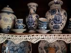 Kasstel met kopjes, Antiek en Kunst, Antiek | Keramiek en Aardewerk, Ophalen
