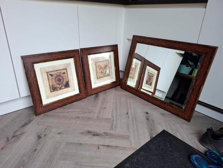 3-delide set - 2 lijsten met tekening en grote spiegel, Huis en Inrichting, Woonaccessoires | Lijsten, Zo goed als nieuw, 50 tot 75 cm