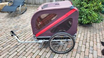 Hondenfietskar gebruikt beschikbaar voor biedingen