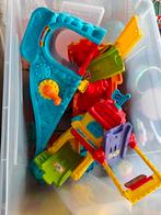 Vtech - bak vol onderdelen van toet toet auto's (met trein), Kinderen en Baby's, Speelgoed | Vtech, Ophalen of Verzenden, Gebruikt