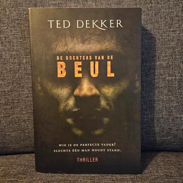 Ted Dekker - De dochters van de beul beschikbaar voor biedingen
