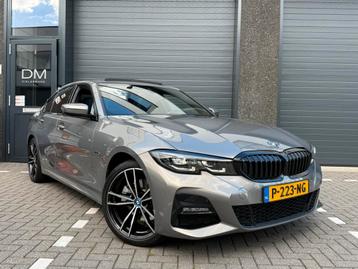 BMW 3-Serie 320e 2022 | Sedan | M pakket | Pano | BTW! beschikbaar voor biedingen