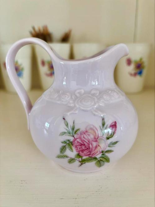Melkkannetje Hutschenreuter porselaine rose, Antiek en Kunst, Antiek | Servies los, Ophalen of Verzenden