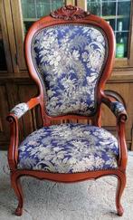 Antiek Franse fauteuil gebloemde bekleding BIEDEN, Antiek en Kunst, Antiek | Meubels | Stoelen en Banken, Ophalen