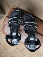 Nieuwe zwarte sandalen maat 5, Kleding | Dames, Schoenen, Armani, Armani, Zwart, Nieuw