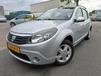 Dacia Sandero 1.2 Blackline AIRCO/PARKEERSENSOREN/TREKHAAK!, Voorwielaandrijving, Euro 5, Stof, Gebruikt