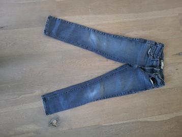 Levis 2 vrouwenjeans thriftstore usa 25 eu per broek beschikbaar voor biedingen