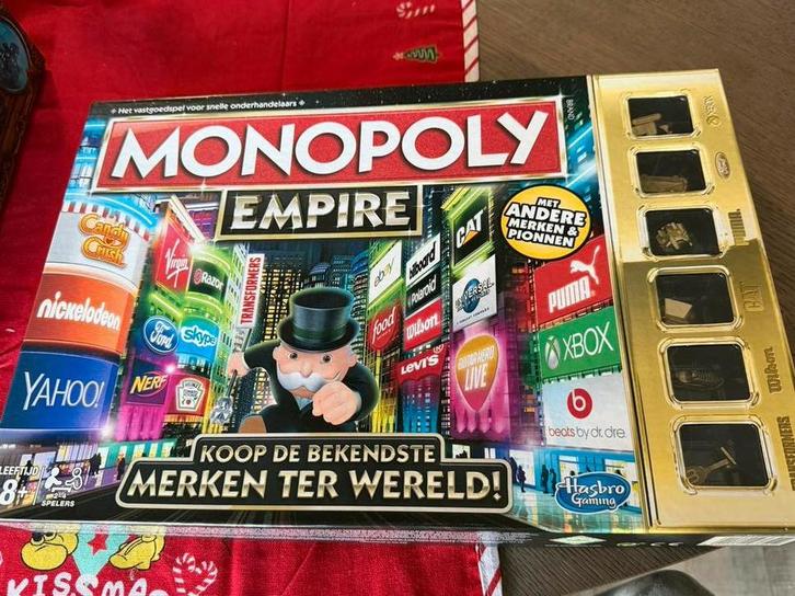 Monopoly Empire, Hobby en Vrije tijd, Gezelschapsspellen | Bordspellen, Zo goed als nieuw, Ophalen of Verzenden