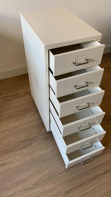 Ikea Helmer metalen ladeblok op wieltjes beschikbaar voor biedingen