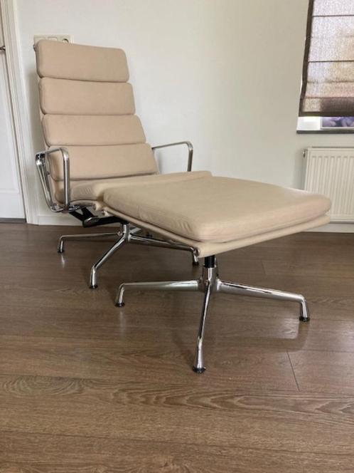 Vitra Eames EA 222 en EA 223  , Sorensen Terra leder , 2024, Huis en Inrichting, Fauteuils, Nieuw, Leer, Metaal, 50 tot 75 cm