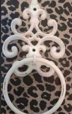 Badhanddoeken ring, Huis en Inrichting, Badkamer | Badtextiel en Accessoires, Ophalen of Verzenden, Zo goed als nieuw, Wit, Handdoekenrek