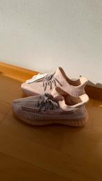 Adidas Yeezy Boost 350 v2 46, Nieuw, Sneakers of Gympen, Roze, Verzenden