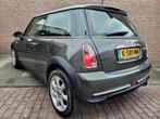 Mini COOPER 1.6i Parklane *ECC*LEER*XENON*STOELVERW*16LMV*, Auto's, Mini, Stoelverwarming, Gebruikt, 116 pk, Leder