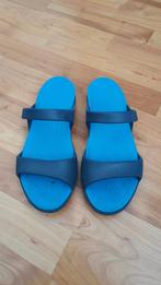 Perfecte crocs dual comfort woman maat 8 loopt heerlijk !!, Blauw, Instappers, Ophalen of Verzenden, Zo goed als nieuw