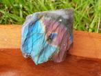 Labradoriet met paars blauwe flash, Verzamelen, Mineralen en Fossielen, Ophalen of Verzenden, Mineraal