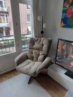 1970's rotating chair (feathers), Ophalen, Gebruikt, Eén