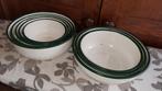 Emaille schalen met groen rand en 3x Emaille elephand schaa, Ophalen
