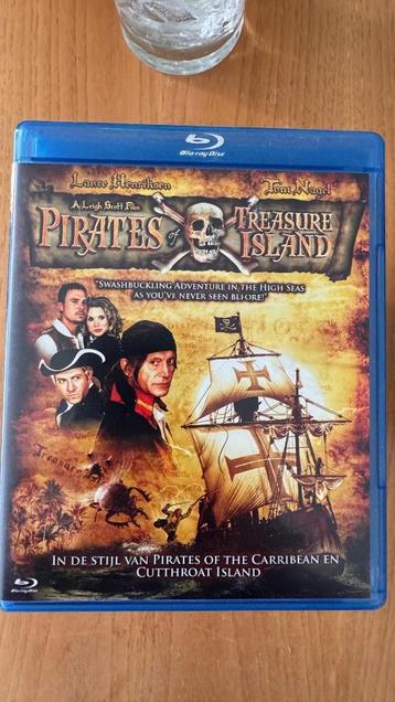 Pirates of Treasure Island [Bluray] beschikbaar voor biedingen