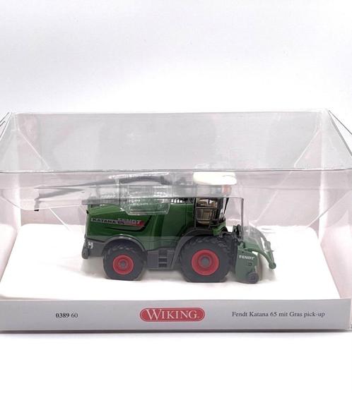 1:87 Fendt Katana 65 hakselaar met gras pick-up Wiking €22,5, Hobby en Vrije tijd, Modelauto's | 1:87, Nieuw, Hijskraan, Tractor of Landbouw