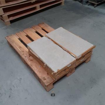 HOGE KORTING! Grijze tegels, 30 x 60 cm, 6 m2, Nr79 beschikbaar voor biedingen