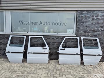 Mercedes G klasse deur portier rechts voor zilver compleet beschikbaar voor biedingen