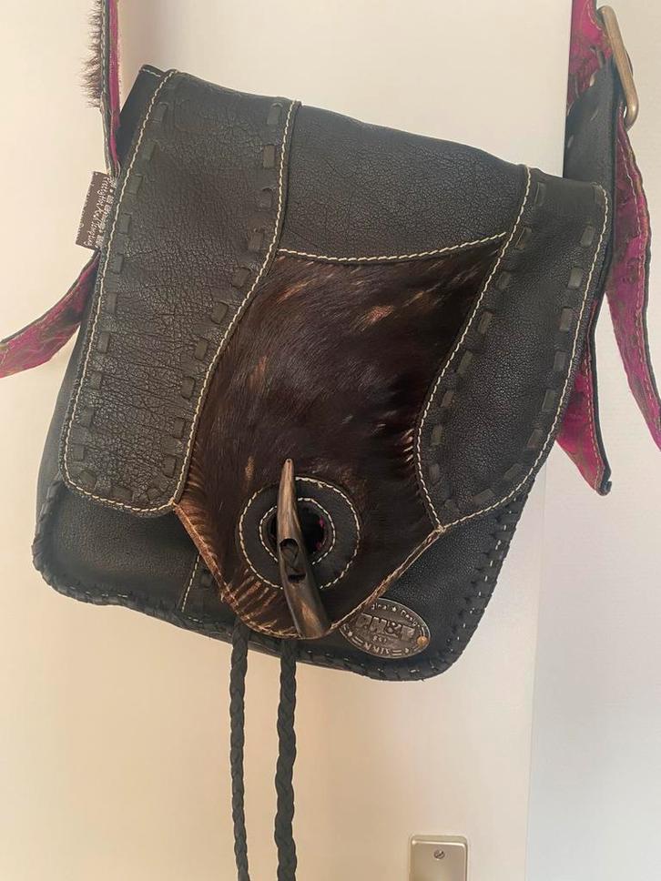 pretty hot and tempting PH&T tas Echt leer, Sieraden, Tassen en Uiterlijk, Tassen | Damestassen, Gebruikt, Schoudertasje, Overige kleuren