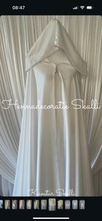 Selham satijn volledig bedekt, Kleding | Dames, Trouwkleding en Trouwaccessoires, Ophalen of Verzenden, Zo goed als nieuw, Grijs