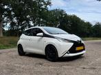 Toyota Aygo 1.0 VVT-i | 2017 | 5-deurs | Wit, Voorwielaandrijving, Stof, 4 stoelen, Wit