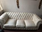 Luxe witte chesterfield bank, Gebruikt, Ophalen of Verzenden, Rechte bank, 200 tot 250 cm