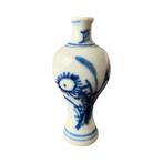 Chinees poeseleinen ministuur vaasje, Ophalen of Verzenden