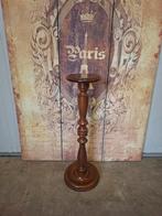 Klassieke Notenkleur piedestal plantentafel, Ophalen of Verzenden, Zo goed als nieuw