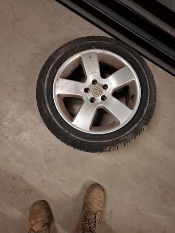 VW Velg met Band 205/55 R13 beschikbaar voor biedingen