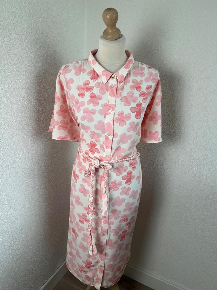 Fabienne Chapot maat 44 roze girlfriend jurk 1943, Kleding | Dames, Jurken, Zo goed als nieuw, Maat 42/44 (L), Roze, Onder de knie