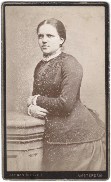 Zeer oude CDV - Vrouw Jurk - Foto Alexandre Amsterdam beschikbaar voor biedingen