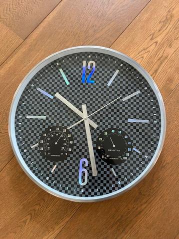 Invotis wandklok hygrometer thermometer iriserend beschikbaar voor biedingen