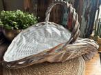 Vintage bloemenmand / lectuurmand / presenteermand, Huis en Inrichting, Woonaccessoires | Schalen en Manden, Ophalen of Verzenden