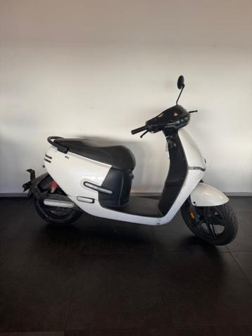 E scooter Horwin EK1  beschikbaar voor biedingen