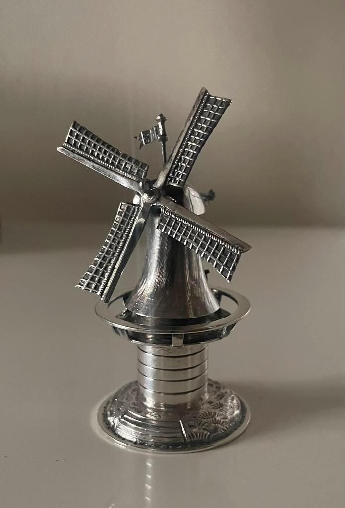Molen, zilveren miniatuur, Antiek en Kunst, Antiek | Goud en Zilver, Zilver, Ophalen of Verzenden