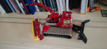 Siku Pistenbully 600 Sneeuwschuiver 1:50 beschikbaar voor biedingen
