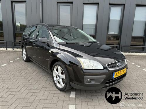 Ford Focus Wagon 2.0-16V Titanium Leer Airco Stoelverwarming, Auto's, Ford, Bedrijf, Te koop, Focus, ABS, Airbags, Airconditioning