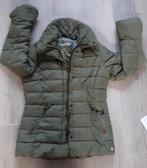 Mooie, warme khaki-groene winterjas van Baker Brigde, mt 170, Gebruikt, Meisje, Ophalen of Verzenden, Baker Bridge