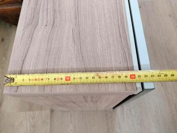 Ikea  tv meubel  Zwevend.  Bestâ  180/120 x 23 x 39 cm - afbeelding 7