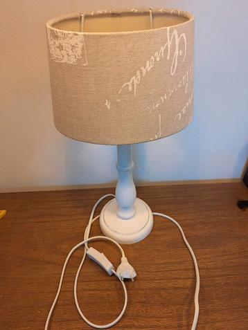 2x tafellamp 39cm hoog beschikbaar voor biedingen