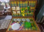 Grote, zeer complete picknickmand, Ophalen of Verzenden, Zo goed als nieuw