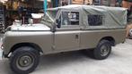 Land Rover 109 - 1982 - 2.25L Benzine softtop, Auto's, Land Rover, Te koop, Groen, Grijs, 2250 cc