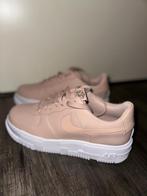 Nike Air Force pixel maat 40, Kleding | Dames, Schoenen, Ophalen of Verzenden, Zo goed als nieuw