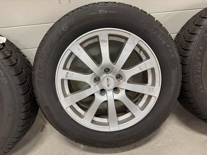 VW T-Cross Winterset 16" Platin - Mooie Set!, Auto-onderdelen, Banden en Velgen, Banden en Velgen, Winterbanden, 16 inch, 205 mm